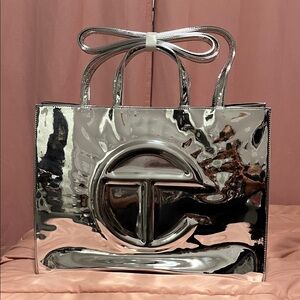 🔥🔥 Telfar Metallic LARGE MIRROR Silver Tote Bag🤍🩶🤍